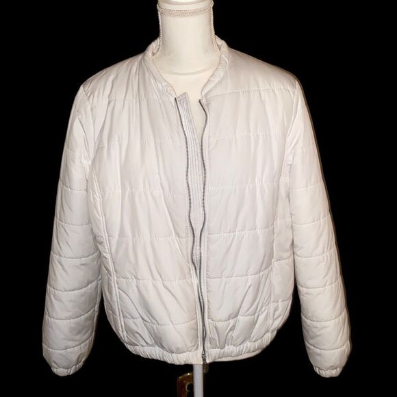 Liz Claiborne Puffer Jacket!  - Picture 1 of 12